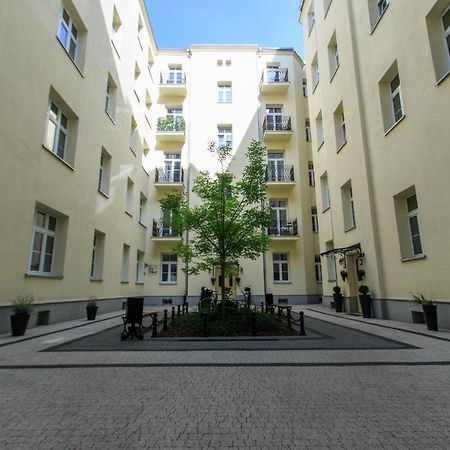 Rental Apartments Wilcza Varsó Kültér fotó