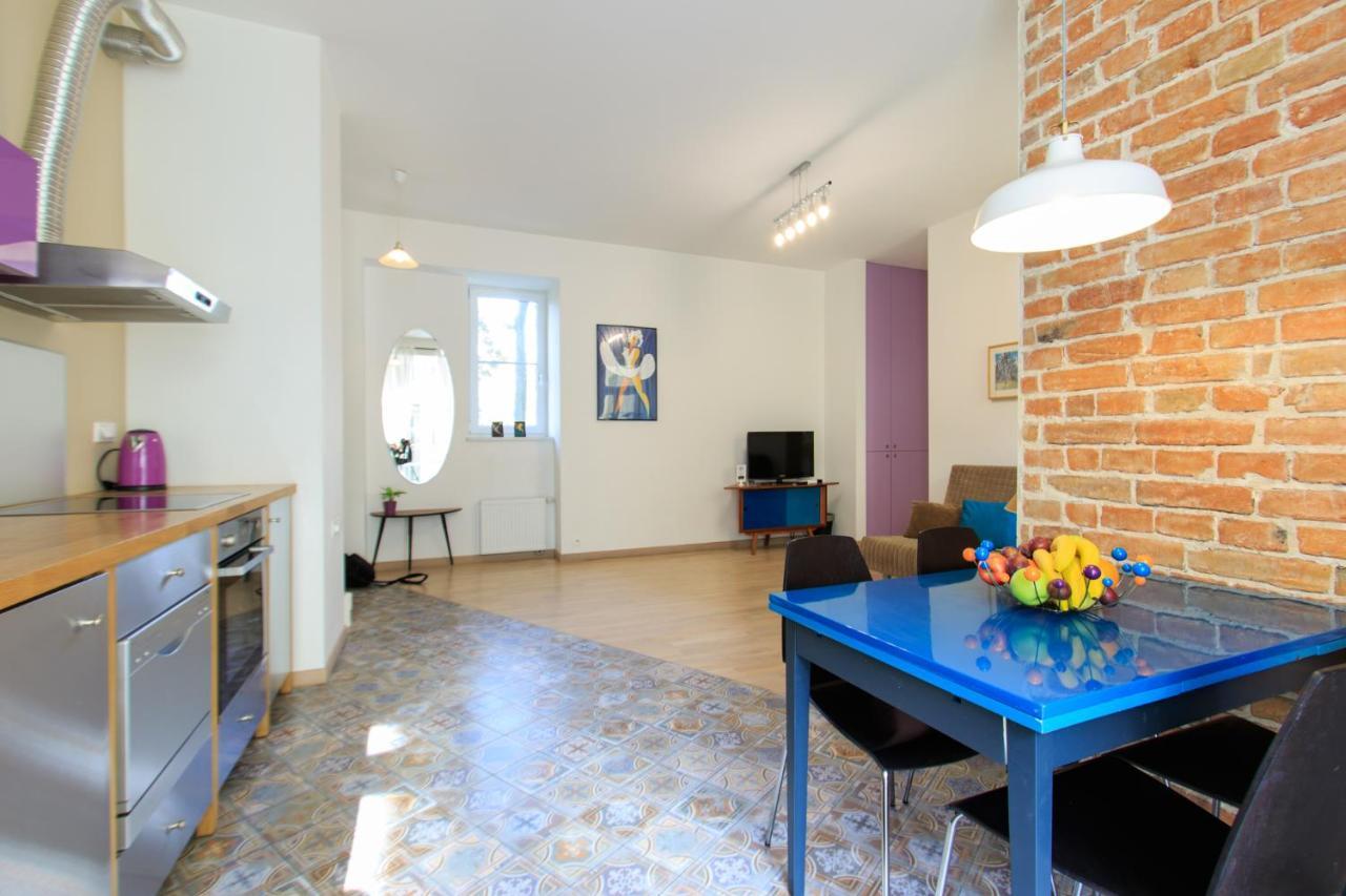 Rental Apartments Wilcza Varsó Kültér fotó