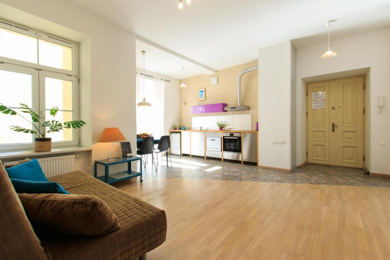 Rental Apartments Wilcza Varsó Kültér fotó